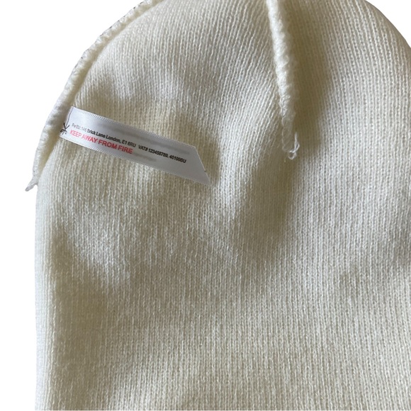 SMILEY face beanie 🙂 Item# 0211 - Picture 3 of 4